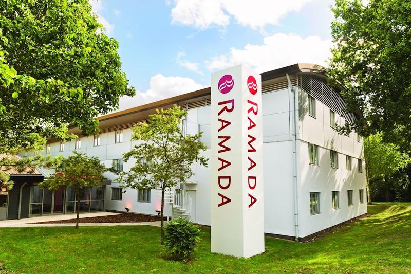 DAYS INN SOUTH MIMMS M25 — venue for hire in Potters Bar