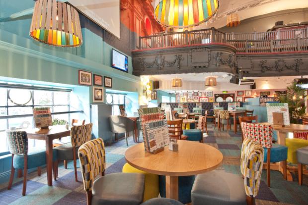 Footage Oxford Road interior 2