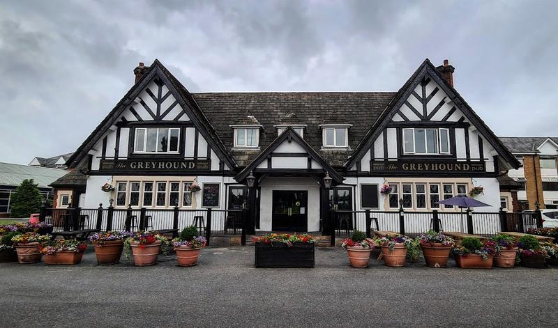 Greyhound Hotel