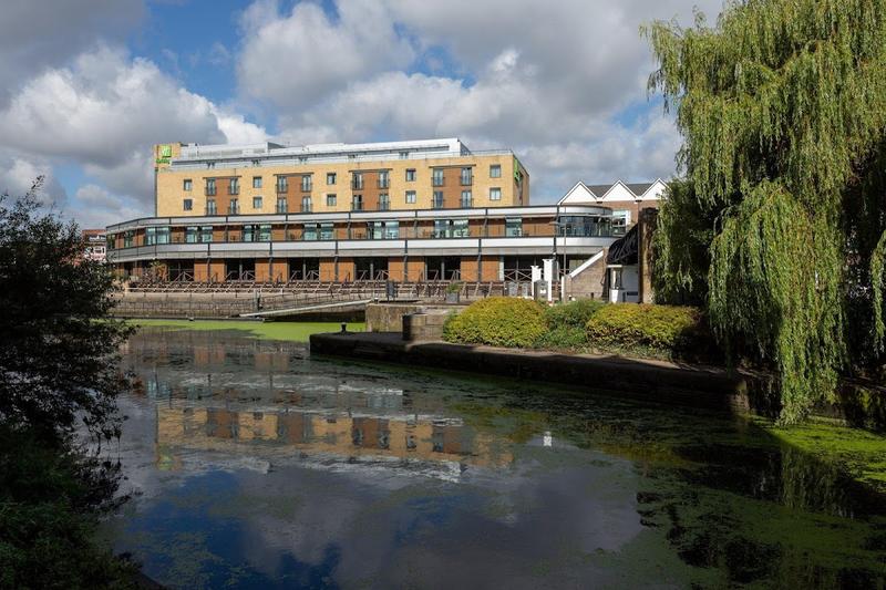 Holiday Inn Brentford Lock — venue for hire in Brentford