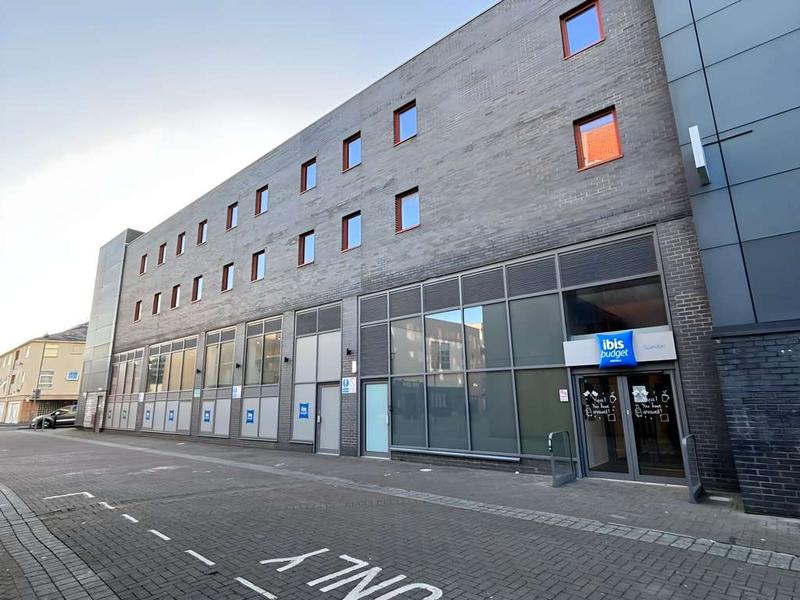 ibis Swindon