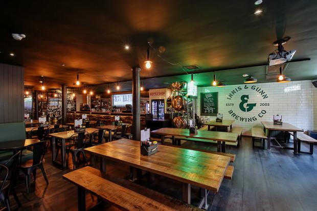 Innis &amp; Gunn Ashton Lane interior 2