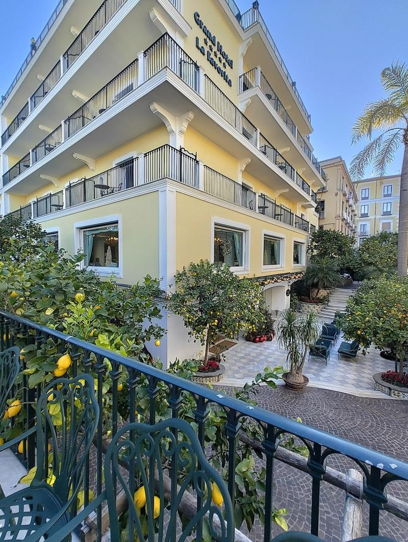 La Favorita Hotel
