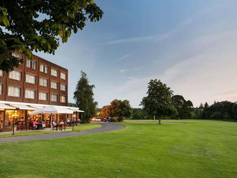 Mercure Maidstone Great Danes Hotel — Hotel Venue in ME17