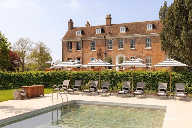 New Park Manor, Hotel & Equestrian Centre — venue for hire in Brockenhurst