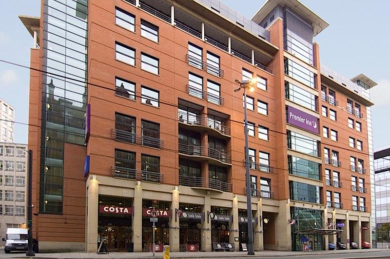 Premier Inn Manchester City Centre GMEX 1