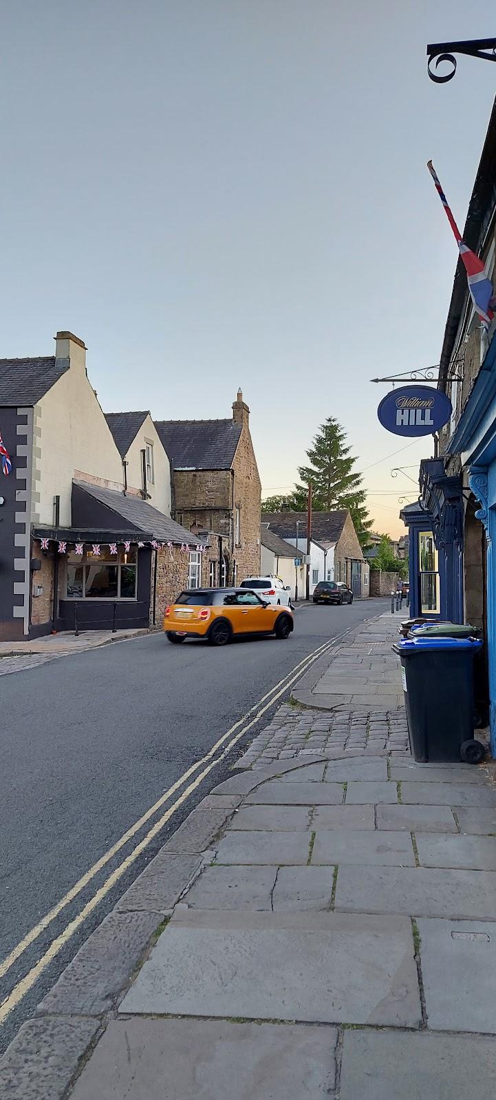 Royal Oak Travel Inn & Gastro Grill