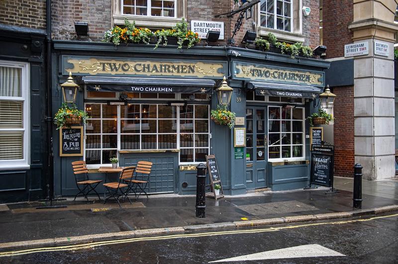 Two Chairmen — venue for hire in London