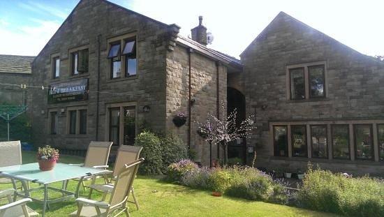 The Waltzing Weasel Inn — venue for hire in High Peak